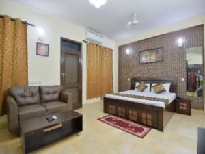 Gurgaon Rental serviced apartments Near IT Tech Hubs | Budgeted Serviced apartments gurgaon for rent near Medanta Hospital | Theservicedapartments.com