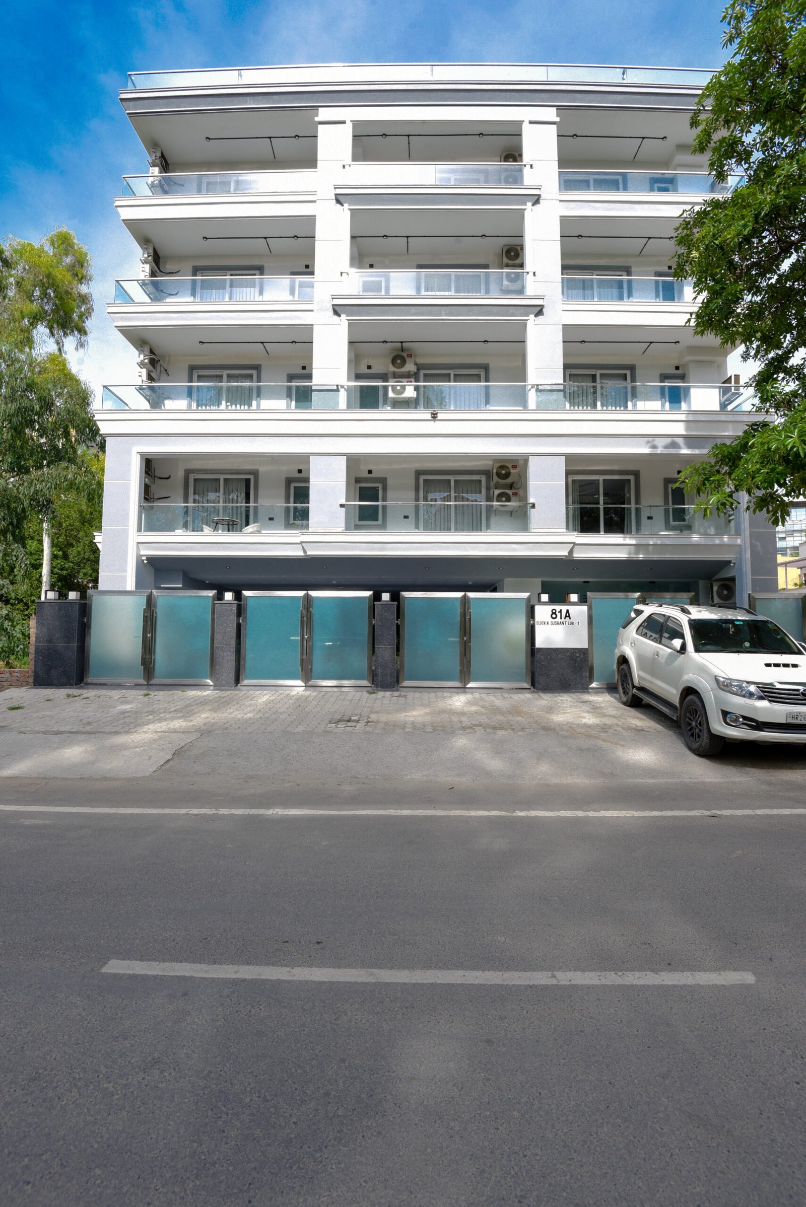 1. BUILDING