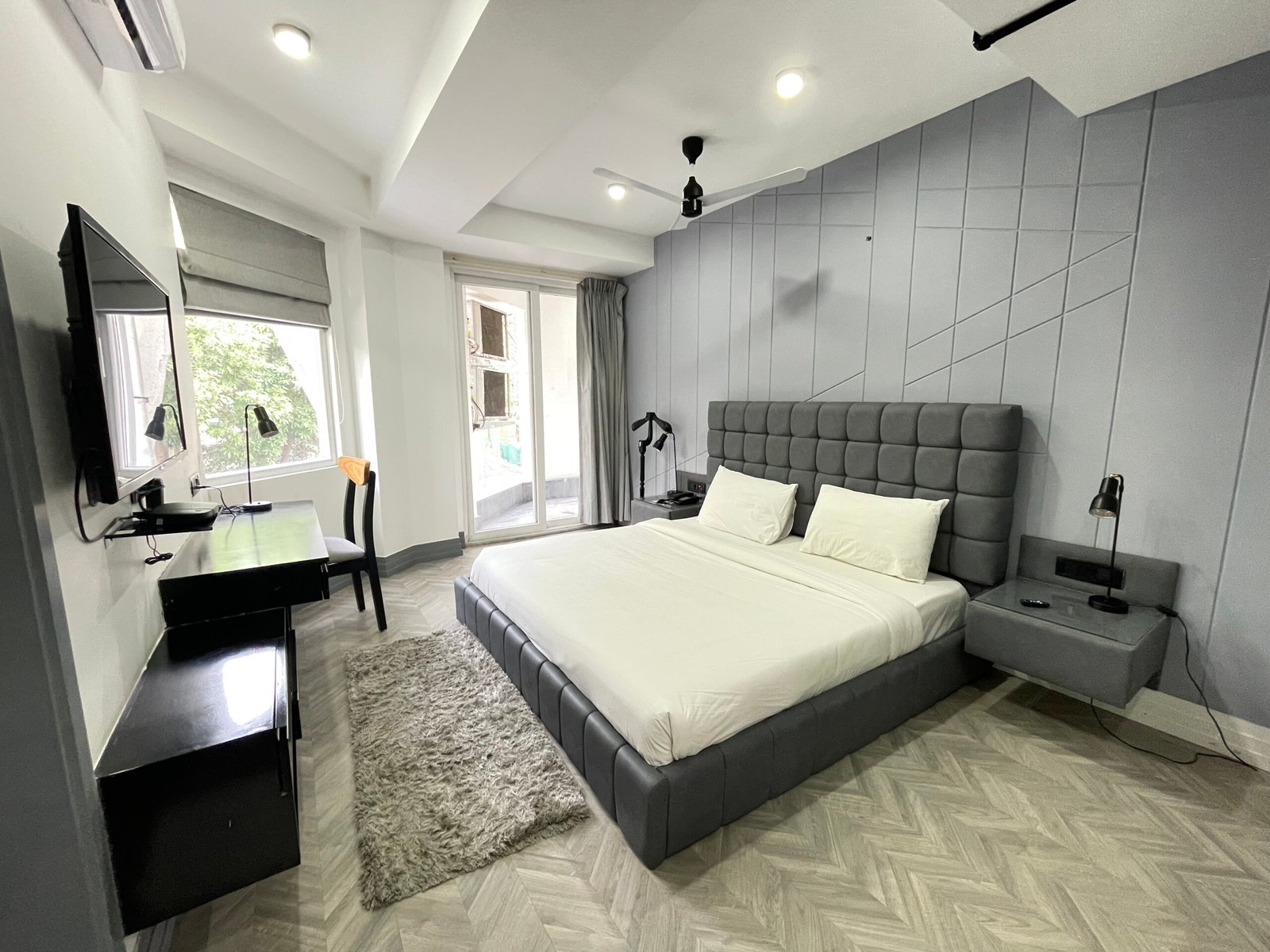 BEDROOM 2