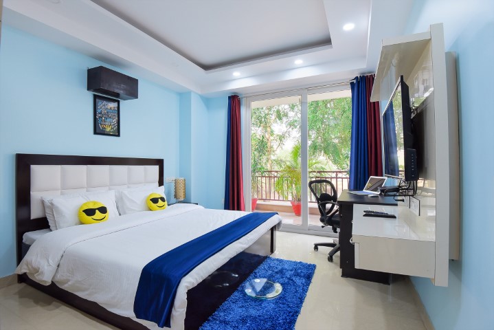 BEDROOM 4
