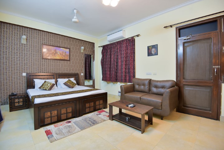 BEDROOM AREA