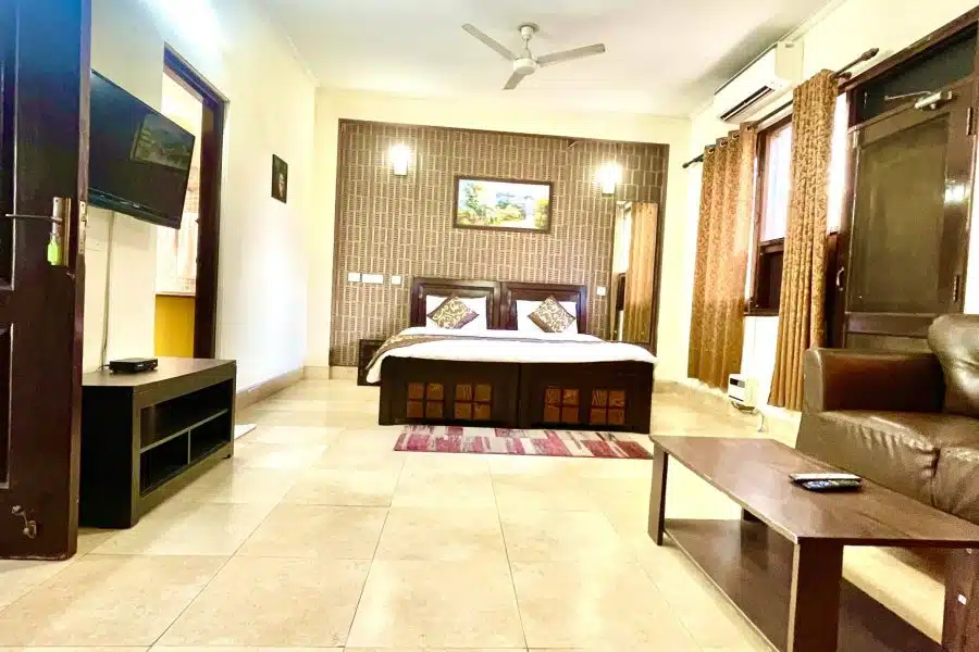 Studio Apartment in Sushant Lok Gurgaon