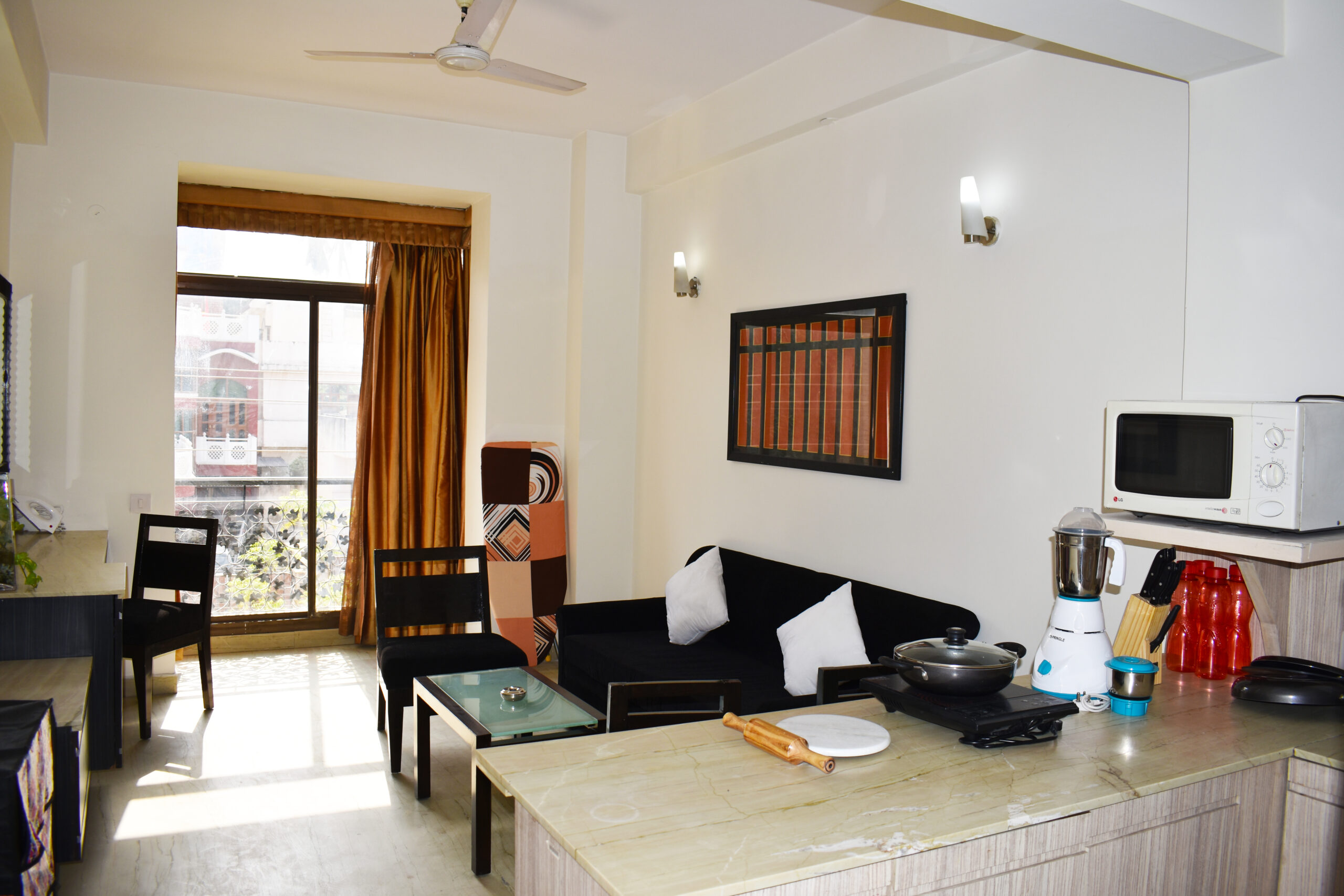 living area 1